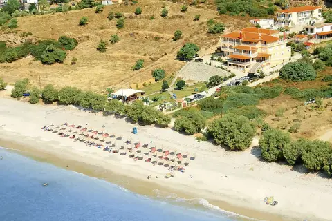 Grand Beach in Λιμενάρια — foto 11