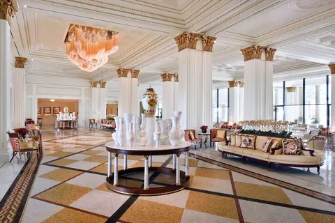 Palazzo Versace Dubai in Dubai — foto 24