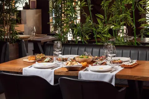 Select Hill Hotel in Tirana, foto 18