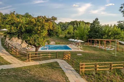 Agriturismo Borgo Pulciano in Montone — foto 7