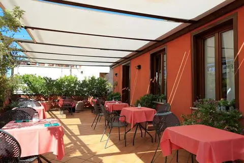 Columbia in Rome, foto 11