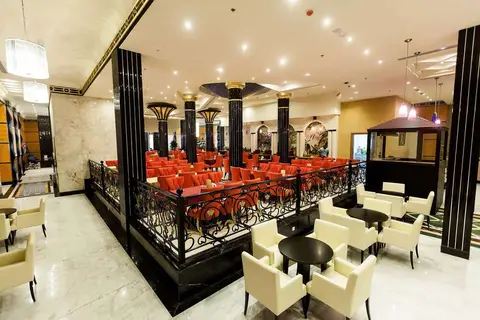 Red Castle Hotel in Sharjah — foto 12