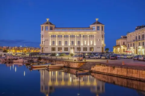 Ortea Palace Luxury Hotel in Syracuse