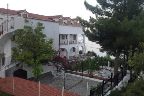 Travlos Studios in Ιθάκη (Πισαετός) - Κεφαλονιά (Πόρος) — foto 5