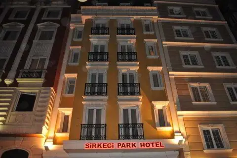 Sirkeci Park in Fatih — foto 6