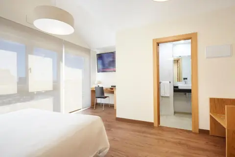 Hotel Arias Aeropuerto in Sariego — foto 15