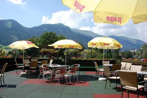 Aktivhotel Karla in Mauterndorf — foto 7