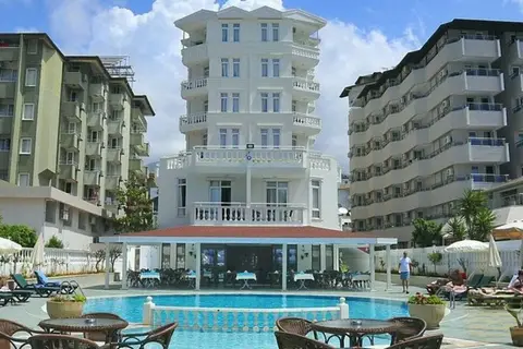 Azak Hotel in Alanya