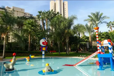 Siroco - Gemelos 22 in Benidorm — foto 3