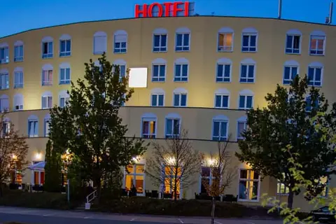 Hotel Belmondo Leipzig Airport in Wiedemar
