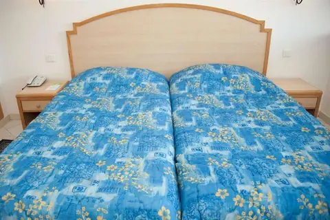 Hotel Nesrine in منارة الحمامات — foto 20