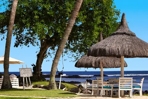 Shanti Maurice Resort & Spa in St Felix Public Beach — foto 27