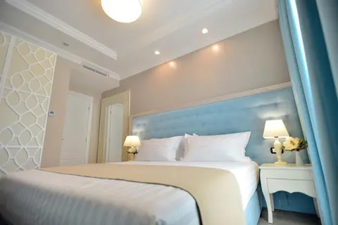 Flower Hotels & Resorts in Golem — foto 28