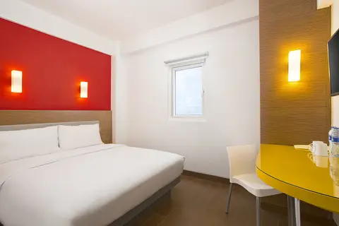 J Hotel Kuta in Kuta — foto 11