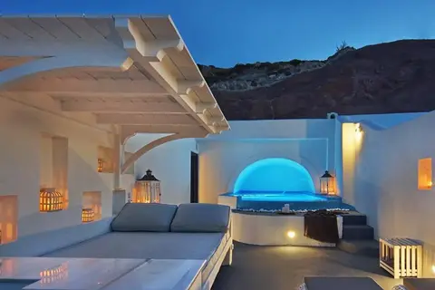 Astarte Suites in Akrotiri