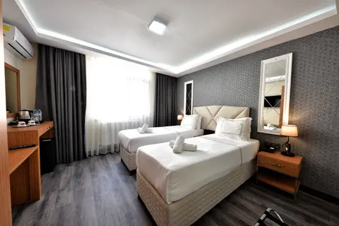 Almina Inn Hotel in Küçükçekmece — foto 12