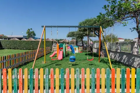 Bostonia Village in Αχαράβη — foto 8