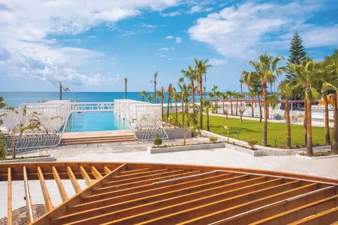Mira Meridia Beach Resort Hotel in Alanya