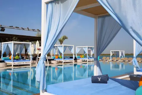 Crowne Plaza Abu Dhabi Yas Island in جزيرة ياس — foto 17
