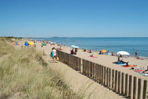 Camping Domaine De La Dragonniere foto 8