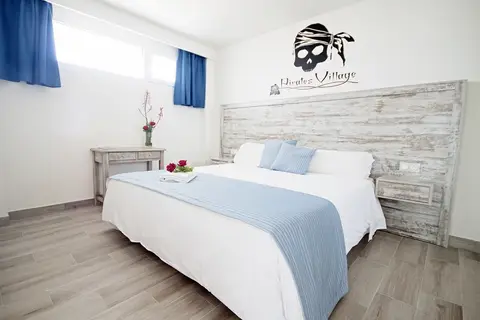 Pirates Village Apartments in Santa Ponsa — foto 4