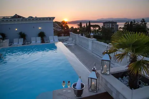 Hotel Palace in Desenzano del Garda — foto 17