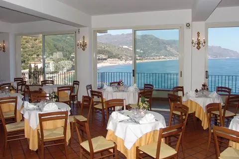 Bay Palace in Taormina — foto 19