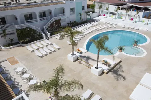 Endlss Beach & Disco Hotel Ibiza in Cala de Bou — foto 21