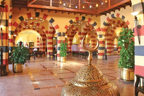 Jaz Makadi Oasis Resort in Pool Bar und Restaurant, foto 21