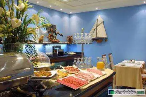 Avenida Hotel Almeria in Almería