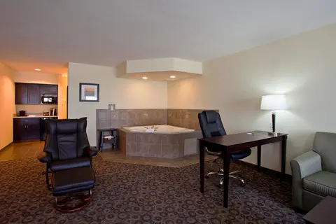 La Quinta Inn & Suites by Wyndham Las Vegas Airport South in Las Vegas