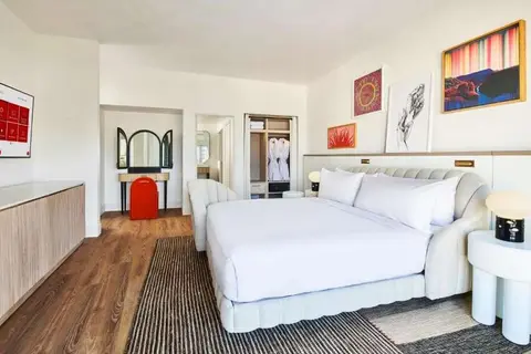 Virgin Hotels Las Vegas Curio Collection by H in Las Vegas — foto 9