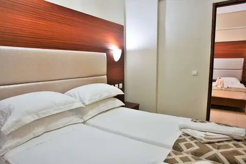 Marathon Hotel in Κολύμπια — foto 25