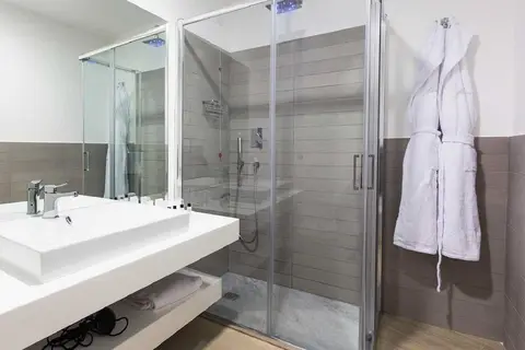 Infinity Resort Tropea in Rome — foto 18