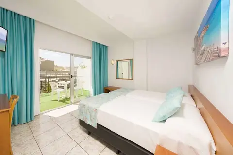 Hotel Tropical Ibiza in Sant Antoni de Portmany — foto 6