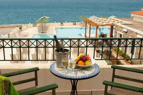 Messina Resort Hotel in Καλό Νερό — foto 17