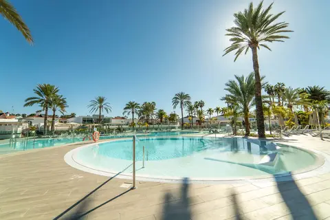 Hotel LIVVO Dunagolf Suites in San Bartolomé de Tirajana