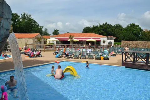 Camping La Garangeoire in Saint-Julien-des-Landes — foto 2