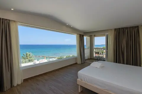 Belussi Beach Hotel & Suites in Kypseli, foto 29