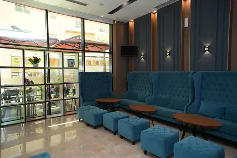 Sun Hotel in Durrës — foto 8
