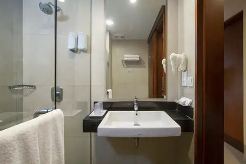 PrimeBiz Kuta Hotel in Kuta — foto 11