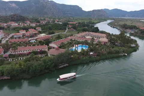 Dalyan Resort Spa Hotel in Ortaca — foto 17