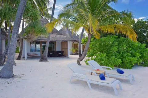 Angaga Island Resort & Spa in Angaga Island Resort — foto 10