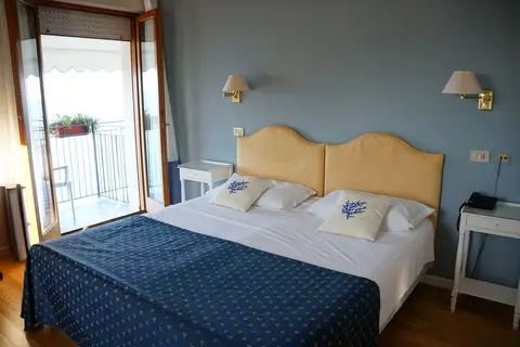 Punta Nord-Est in Castellammare Del Golfo — foto 27