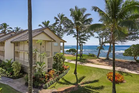 Aston Islander on the Beach in Kapaʻa — foto 6