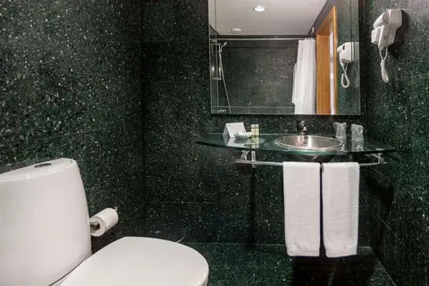 NEAT Hotel Avenida in Ponta Delgada, foto 27