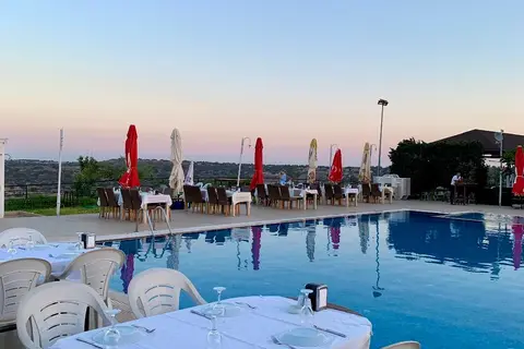 Celebi Garden Hotel in Mehmetçik