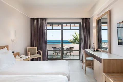 Porto Platanias Beach Resort & Spa in Agía Marína — foto 14