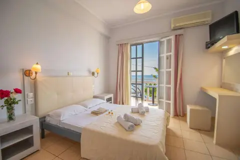 Agoulos Beach Hotel in Argasi Beach Hotel, foto 3