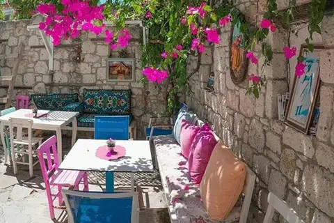 Bedirhan Konak in Çeşme, foto 3
